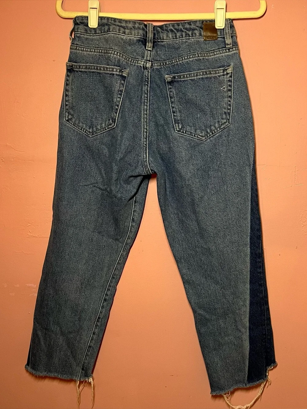 Hidden Jean denim two tone ankle crop jeans size 29